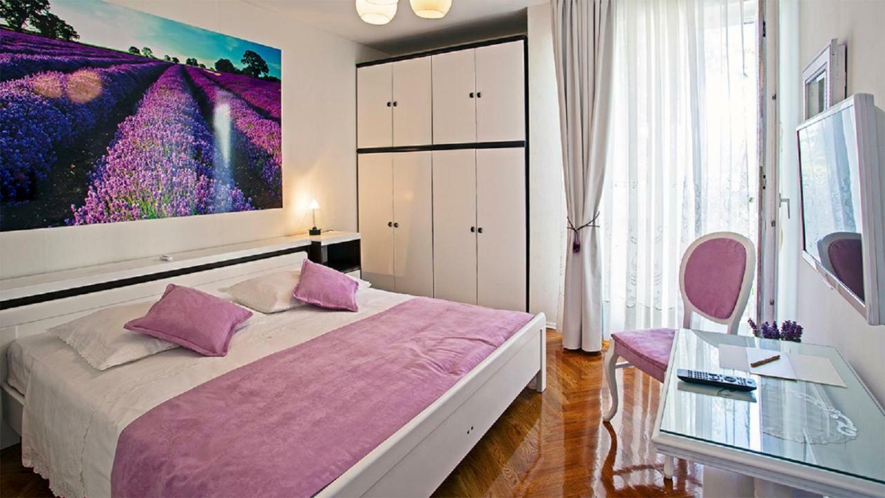 Apartment Milana - Cozy Stay With Free Parking Split Exterior photo